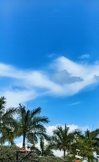 旅游去桂林还是北海喜欢看山的选桂林，喜欢看海的选北海！！我是必选北海！！