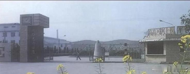 打卡公元1860
公元1860文创艺术公园，一个工业风的城市休息地。
这里是成都