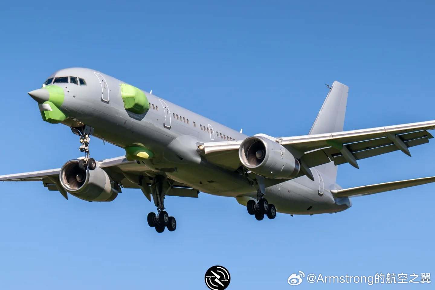 烽火问鼎计划 GCAP的757长剑鼓包怪物。该机是英国国防部选定莱昂纳多公司和2