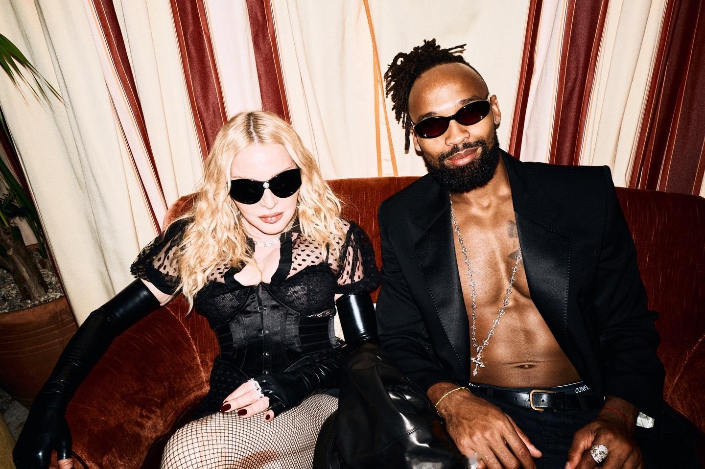 Madonna[超话]  Madonna  Pink Pantheress Sa