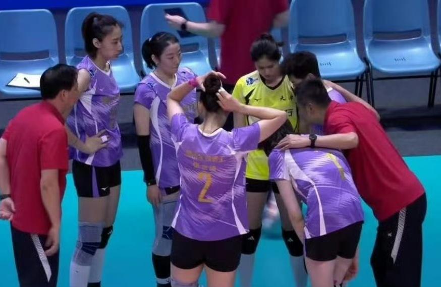 第十五届全运会女排比赛5-8名交叉排位赛，天津女排3比1辽宁女排（14-25 2