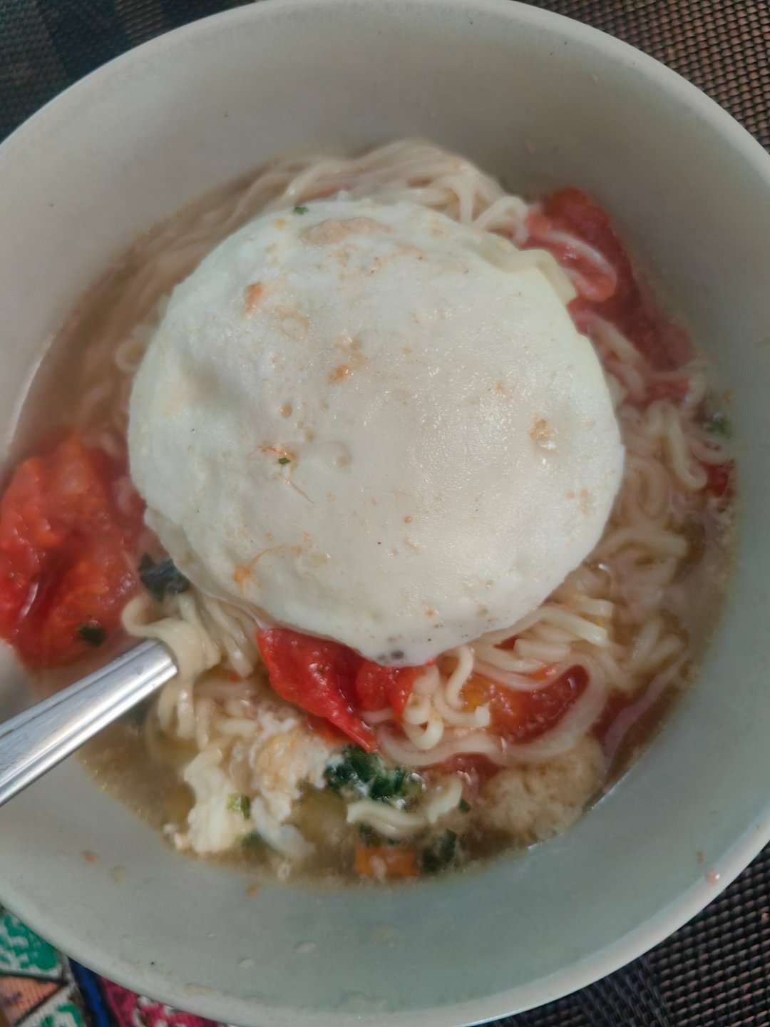 *碎碎念*五级大风，找了个稍微避风的地儿晒了10分钟的太阳，结束...头顶一撮黑