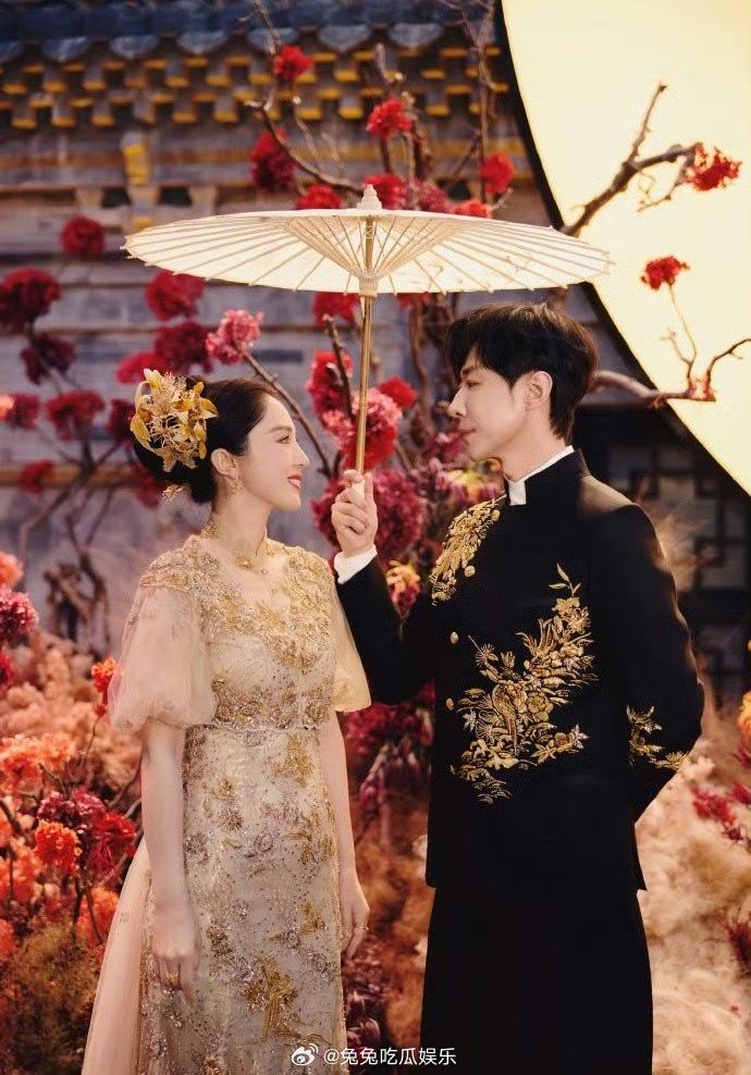 董璇张维伊婚礼策划倒闭了  董璇在《今夜喜友秀》上的吐槽，张维伊问她有没有认识的