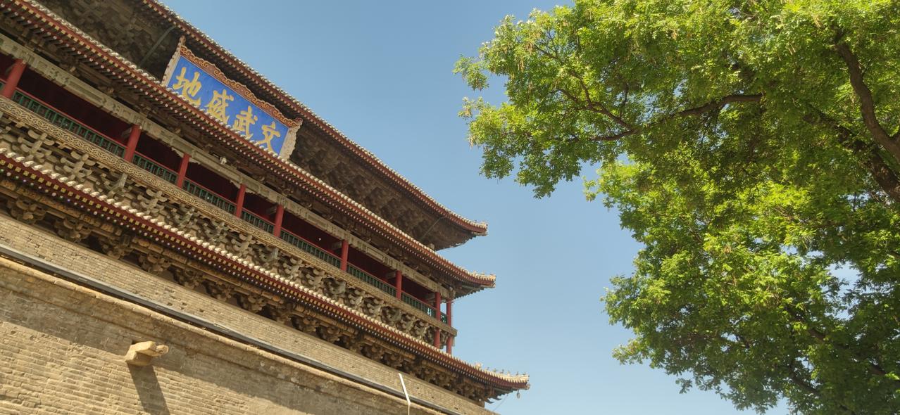 “不把事管好，就要被事管。”
“人自爱，必无敌。”
“若有无爱之婚姻，必有无婚姻