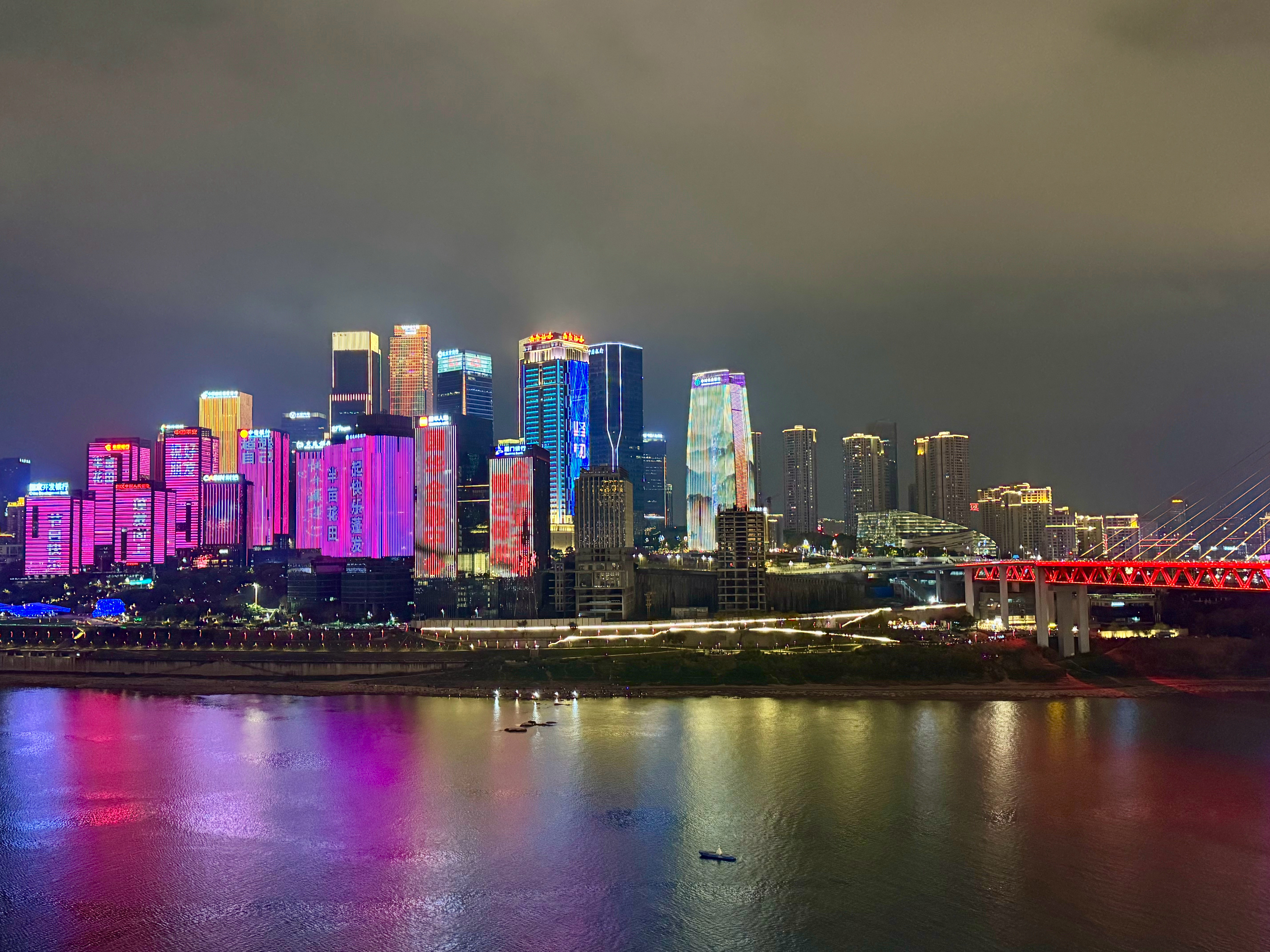 是Super Star 哇✨谢谢半亩花田 