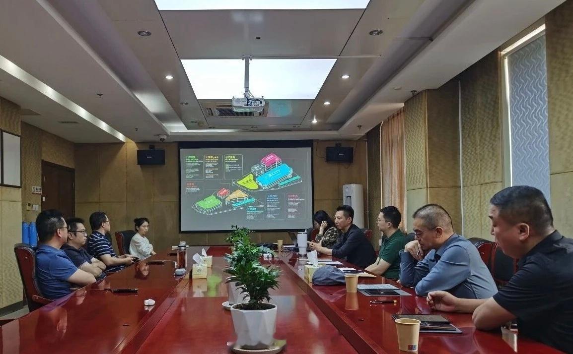 复兴集团召开姜团池郢商业地块概念方案推进会，会上，安徽新月光控股集团结合最新全国