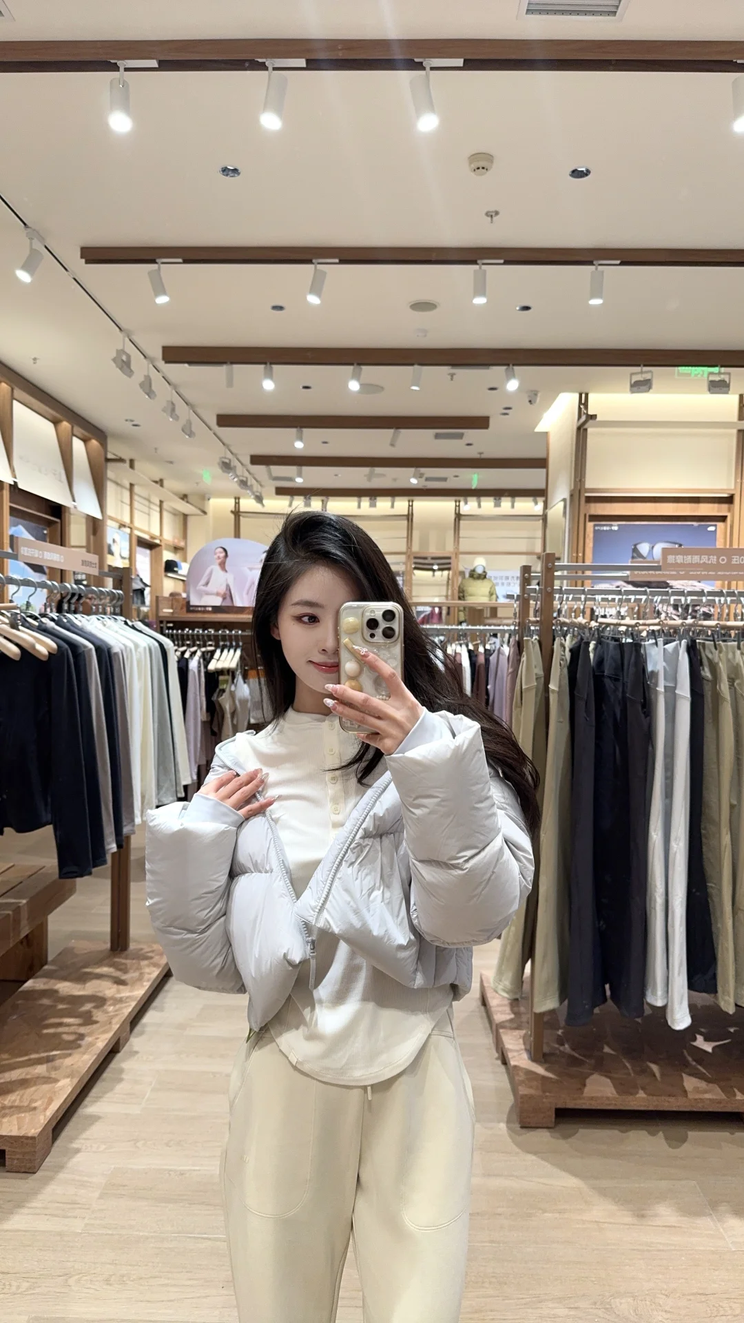 蕉下线下店好好逛！气绒服直接焊身上！！