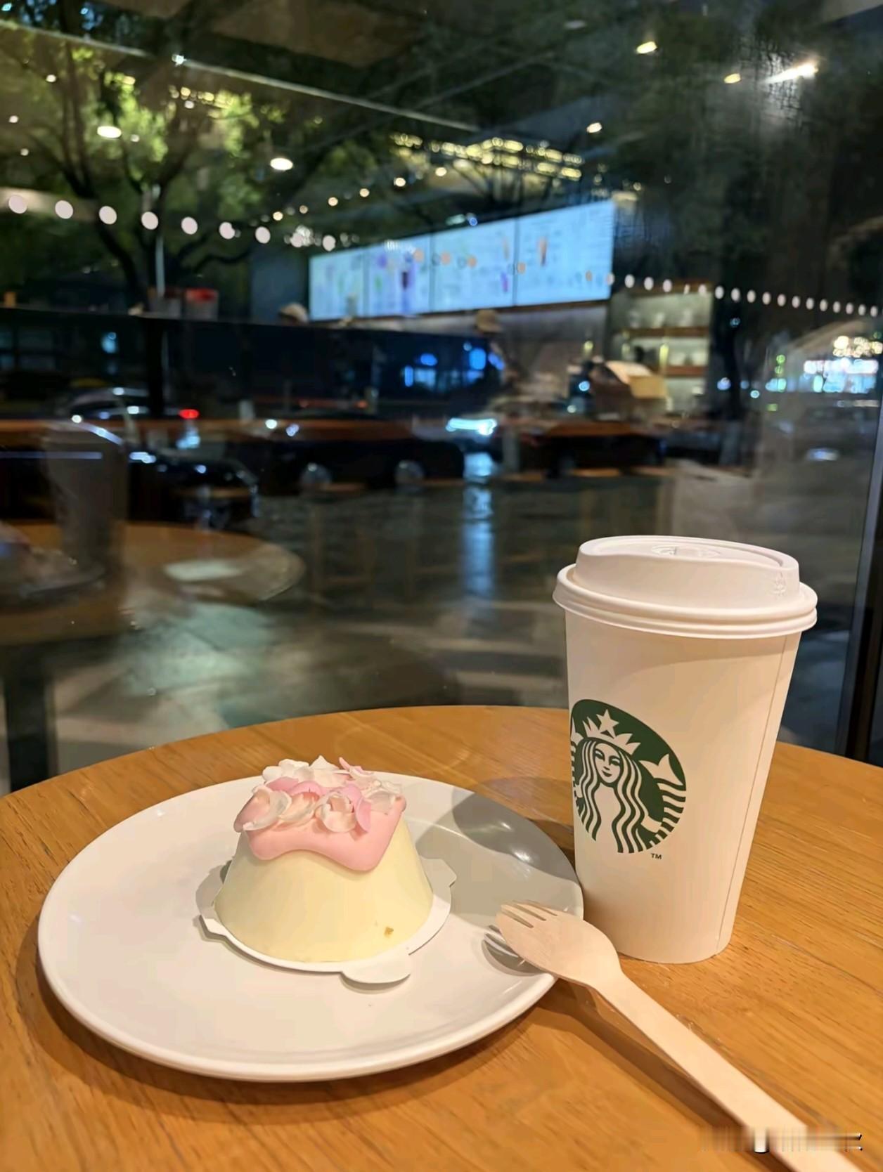 祝我们，多挣钱，
少生气，常开心，
多睡觉，少焦虑。