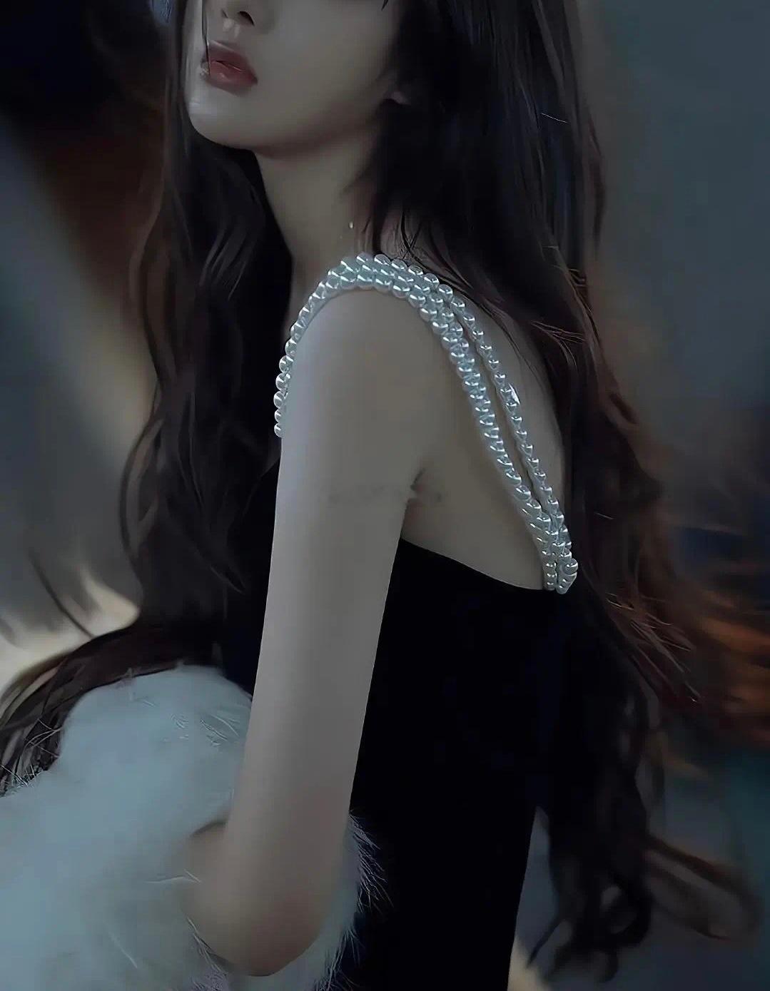 iPhone用户的尴尬瞬间电量“过山车”、信号“电梯失联”、付款时网络转圈，这些