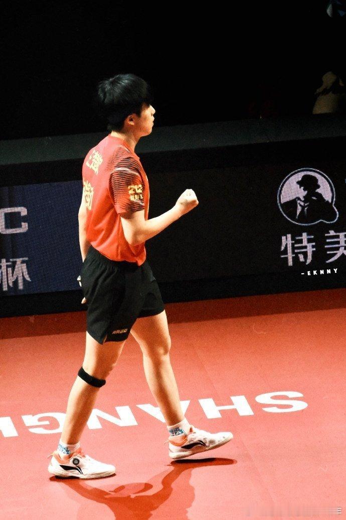 王楚钦[超话]  王楚钦加油  王楚钦加油[给力][给力][给力] 