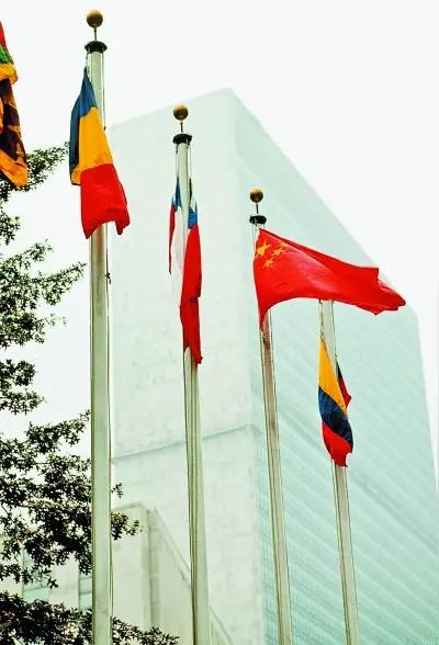 中国履行联合国义务，同时呼吁经费更透明合理
 
近年来联合国多次面临经费紧张问题