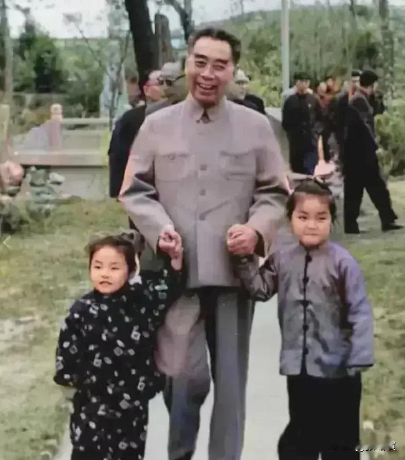 一腔赤子心，万般慈父情。