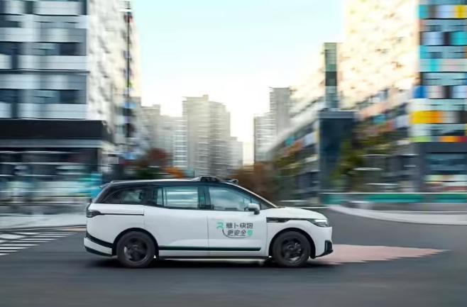 百度萝卜快跑和全球移动出行巨头 Uber 宣布达成战略合作
计划在全球部署数千台