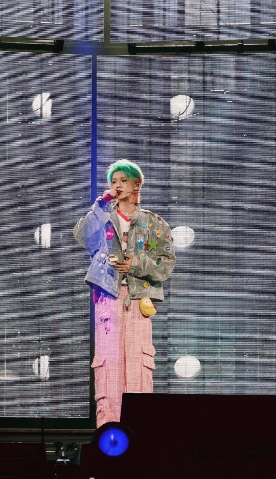 鹿晗 发型好帅啊啊啊啊