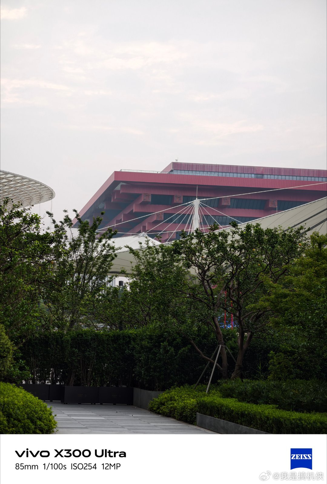 早晨5点钟的上海，也是相当安静的呀。今天横跨三个城市，上海-北京-郑州!又是被迫