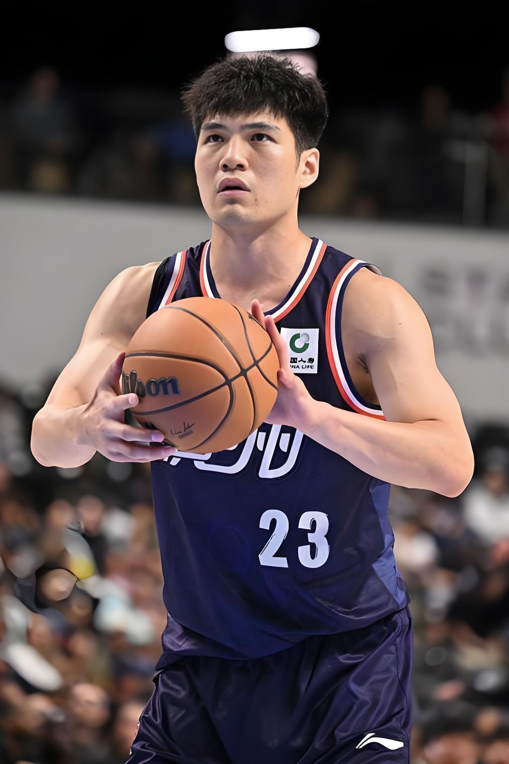 太丢人了[发怒]，广州84-97不敌福建，一战打出了2个无可争议的事实！

1.