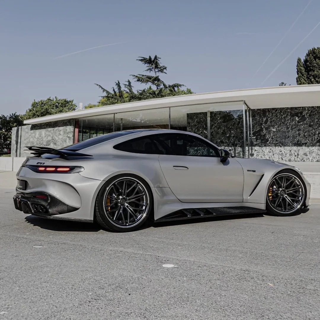 AMG GT 63s，水泥灰的含金量还在上升绝美车片