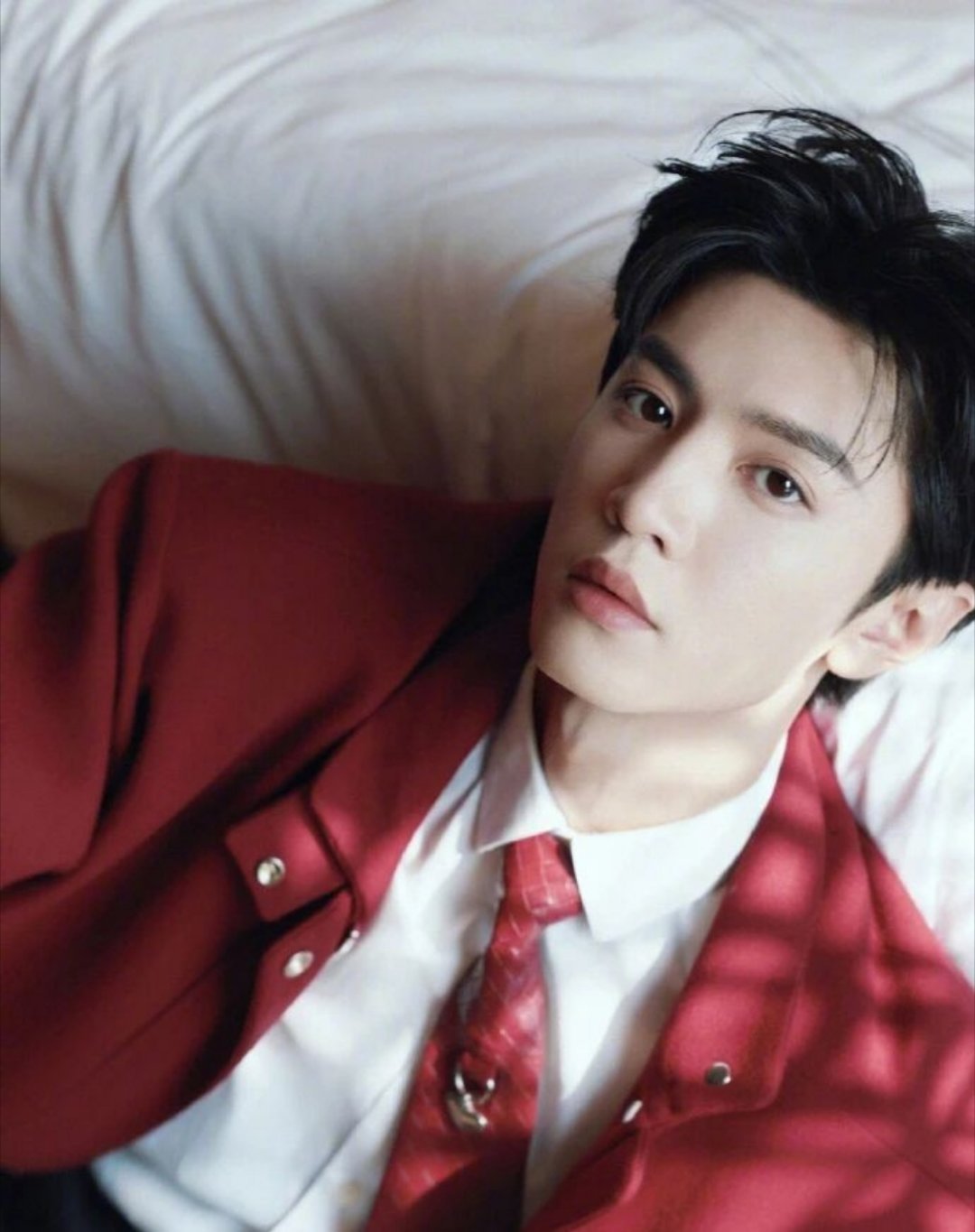 陈哲远红包 被陈哲远的红包狠狠戳中！实力宠粉不手软，这份大方与诚意太圈粉，接住这