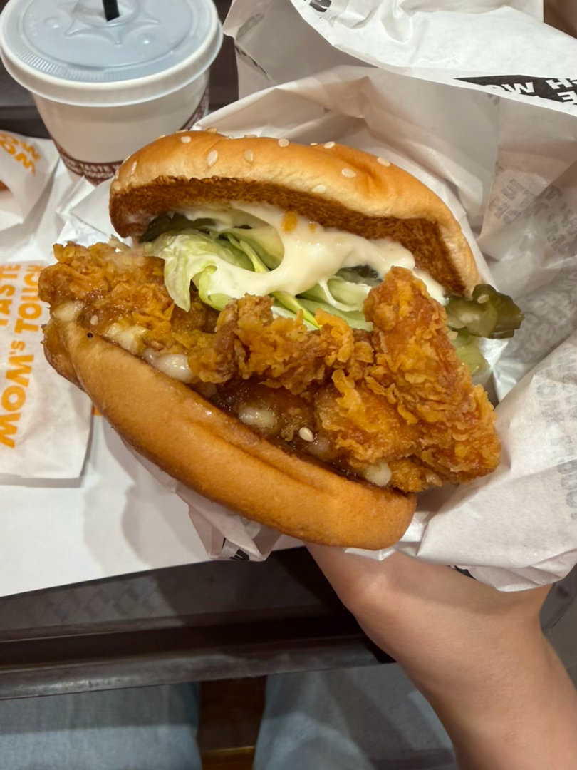 momstouch必须是东京辣鸡堡最严厉的母亲 