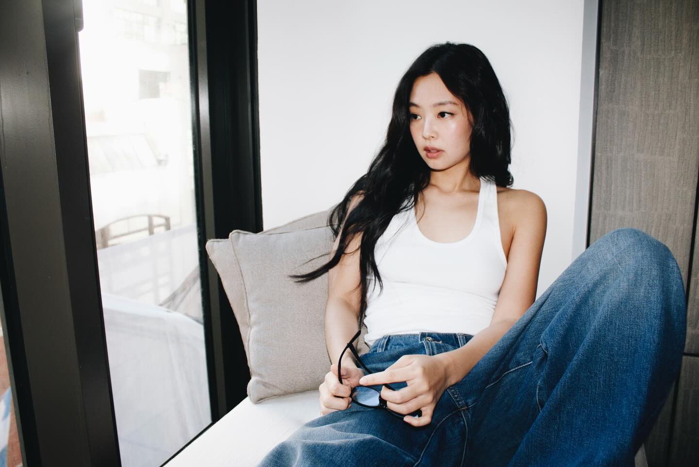 Calvin Klein的全球首席营销官Jonathan Bottomley在最