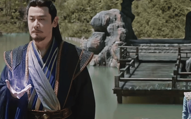 #流水的徒弟铁打的师父# 少年白马醉春风这部剧看了真的是很让人享受！！百里东君和