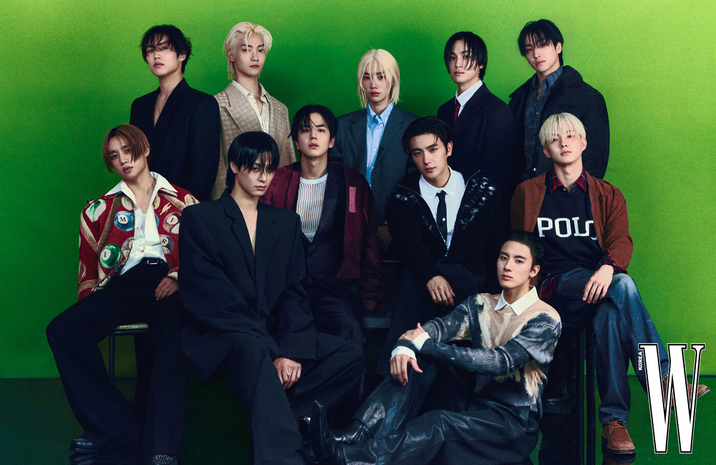 W KOREA 11月刊画报 THE BOYZ好大篇幅，拍了一整个🉐 ​​​