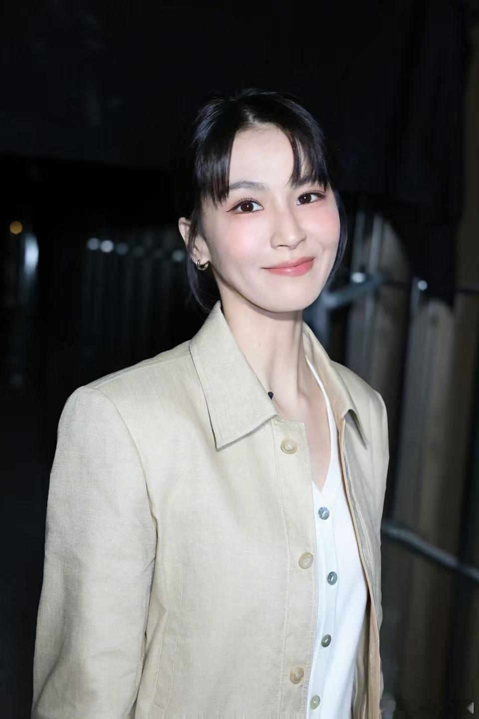 曾沛慈怎么去哪儿都那么冷啊乘风2026一句去哪儿都那么冷啊，把曾沛慈幽默又软萌的