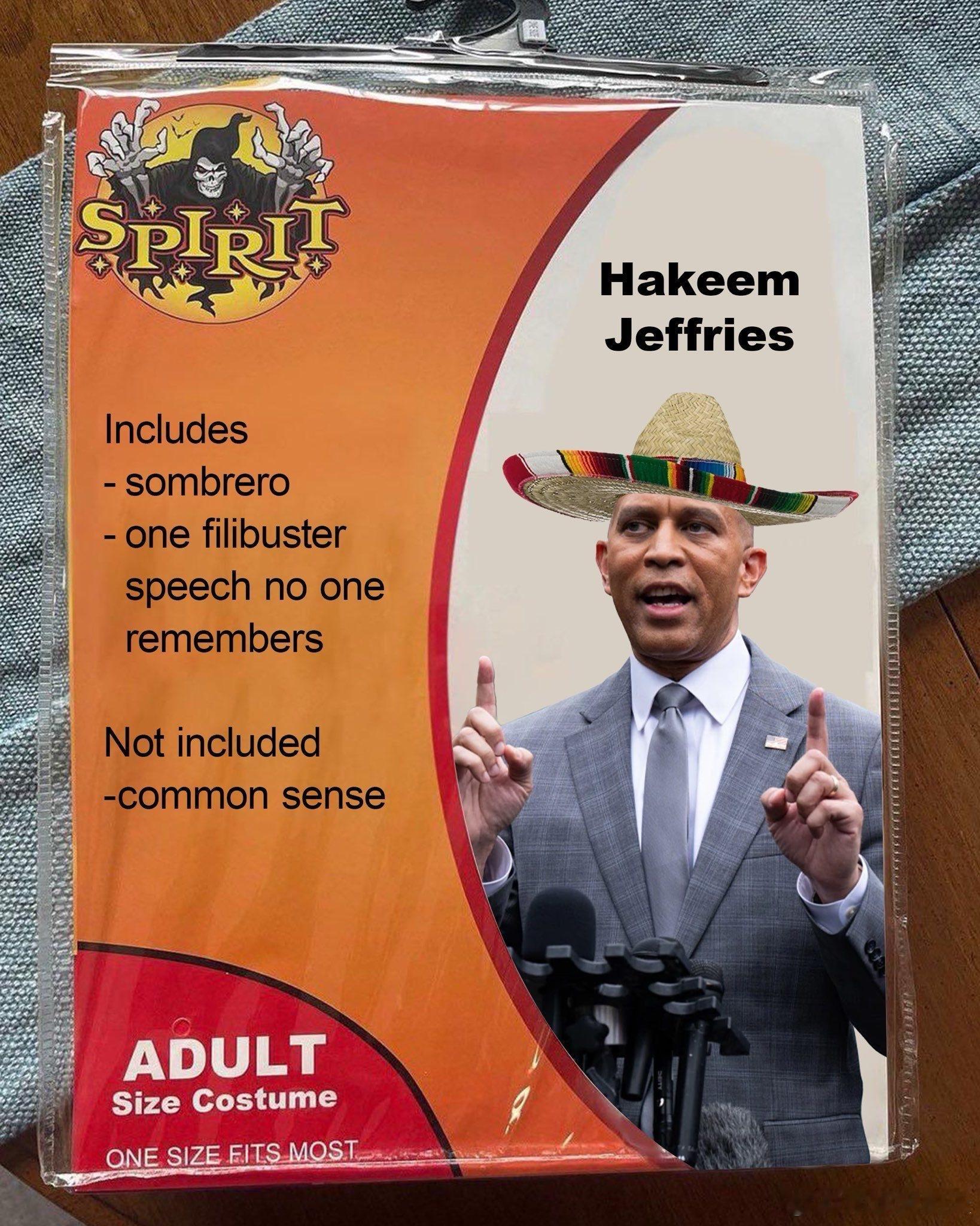 ‼️白宫发布：Choose wisely… 👻（慎重选择）以下是万圣节Cos服