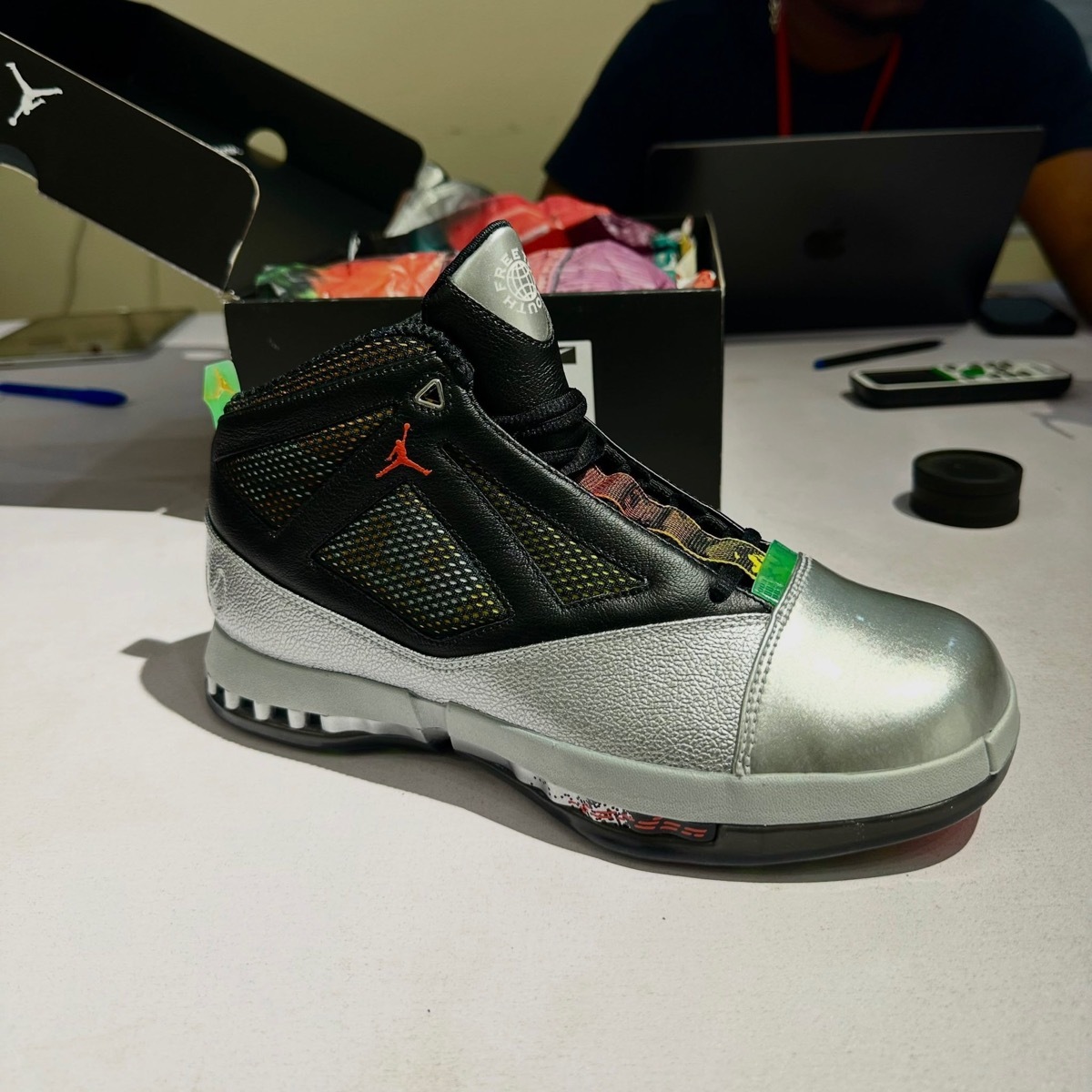 Free The Youth x Nike Air Jordan 16 SP  
