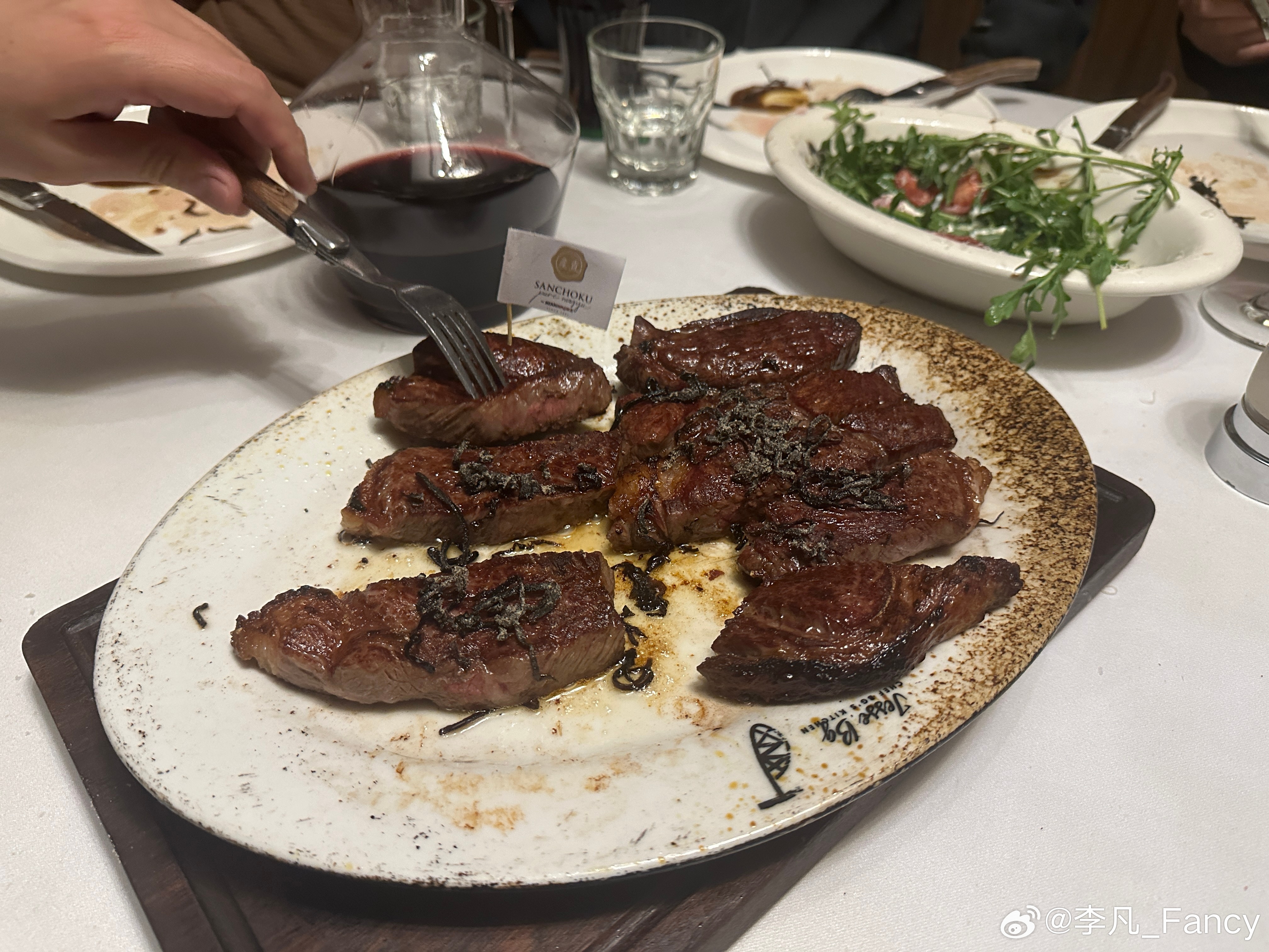 吃肉～我今天发了条抽奖的微博 朋友们别忘了～ 呼和浩特·梓昕家牛排馆