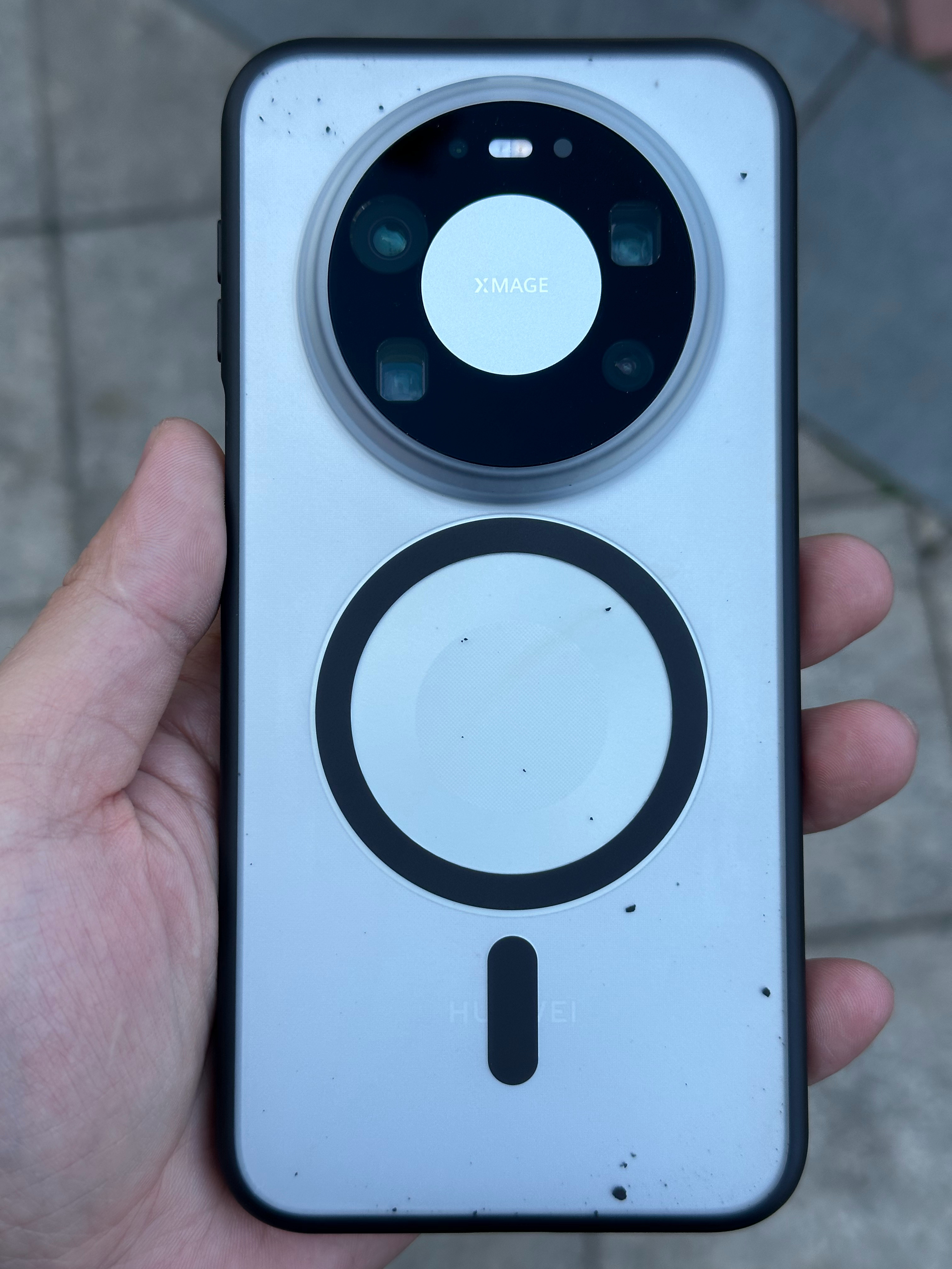 Mate80ProMax 的013磁圈我们尽量给它对准