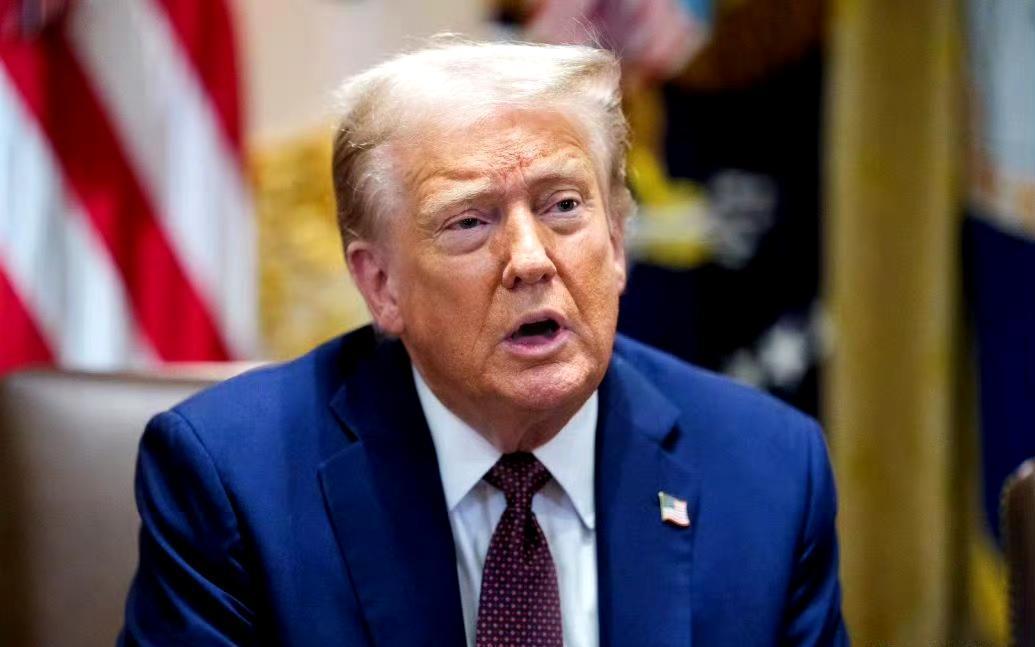 特朗普称，美国针对委内瑞拉的地面行动已经开始。
马杜罗称，委内瑞拉已准备好在必要