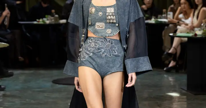 把中式美学玩出新花样，这场刷屏全网的“汽车T台秀”什么来头？