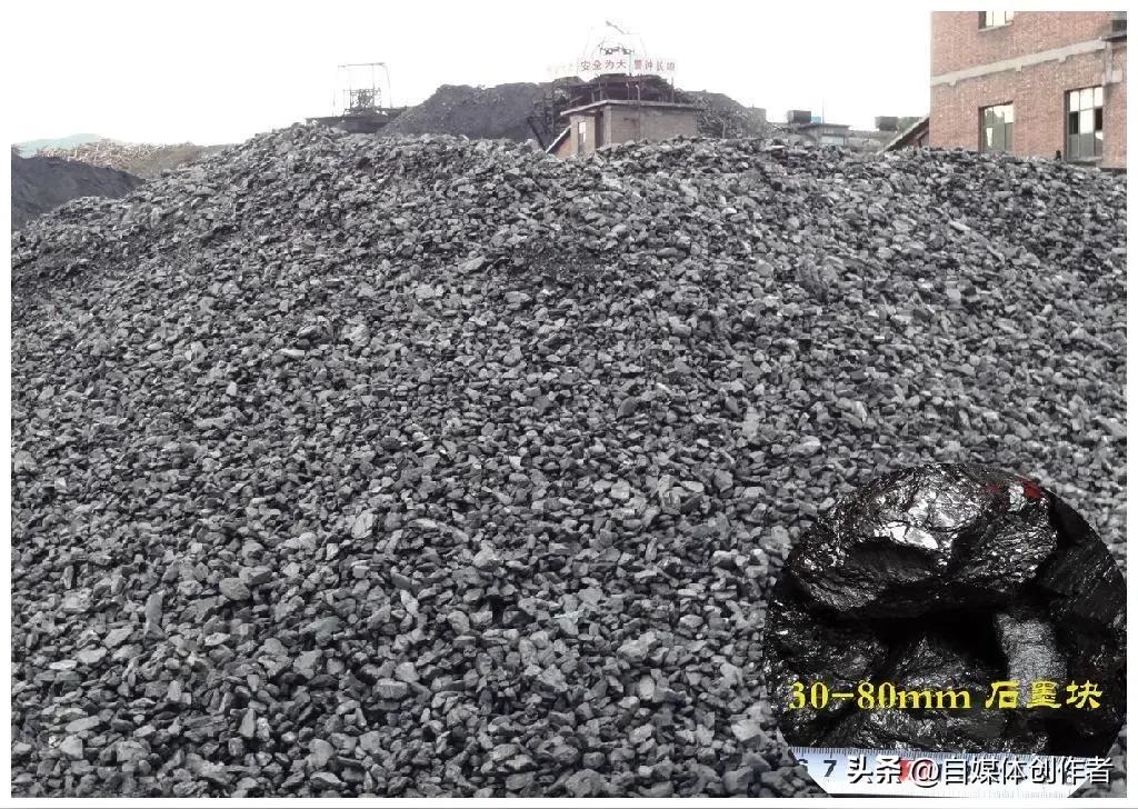 中国智造再攀高峰！全球首款可量产的T1200级超高强度碳纤维由中国建材集团重磅推