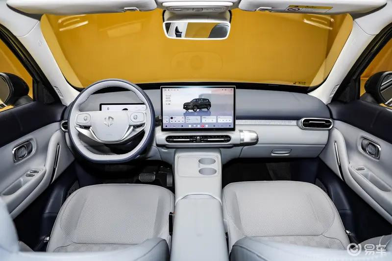 零跑A10将于3月26日上市 上半年开启交付