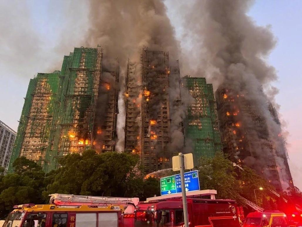 一场香港大火，留给我们太多的思考。

1，平安是福。

原本我对这四字并无太多的