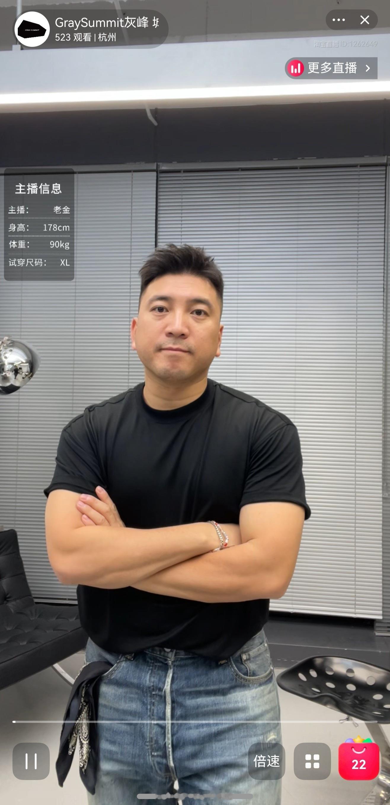 太卷了，零下十几度的天里我想买件羽绒服，结果现在线上线下都已经上春款了，还有更狠