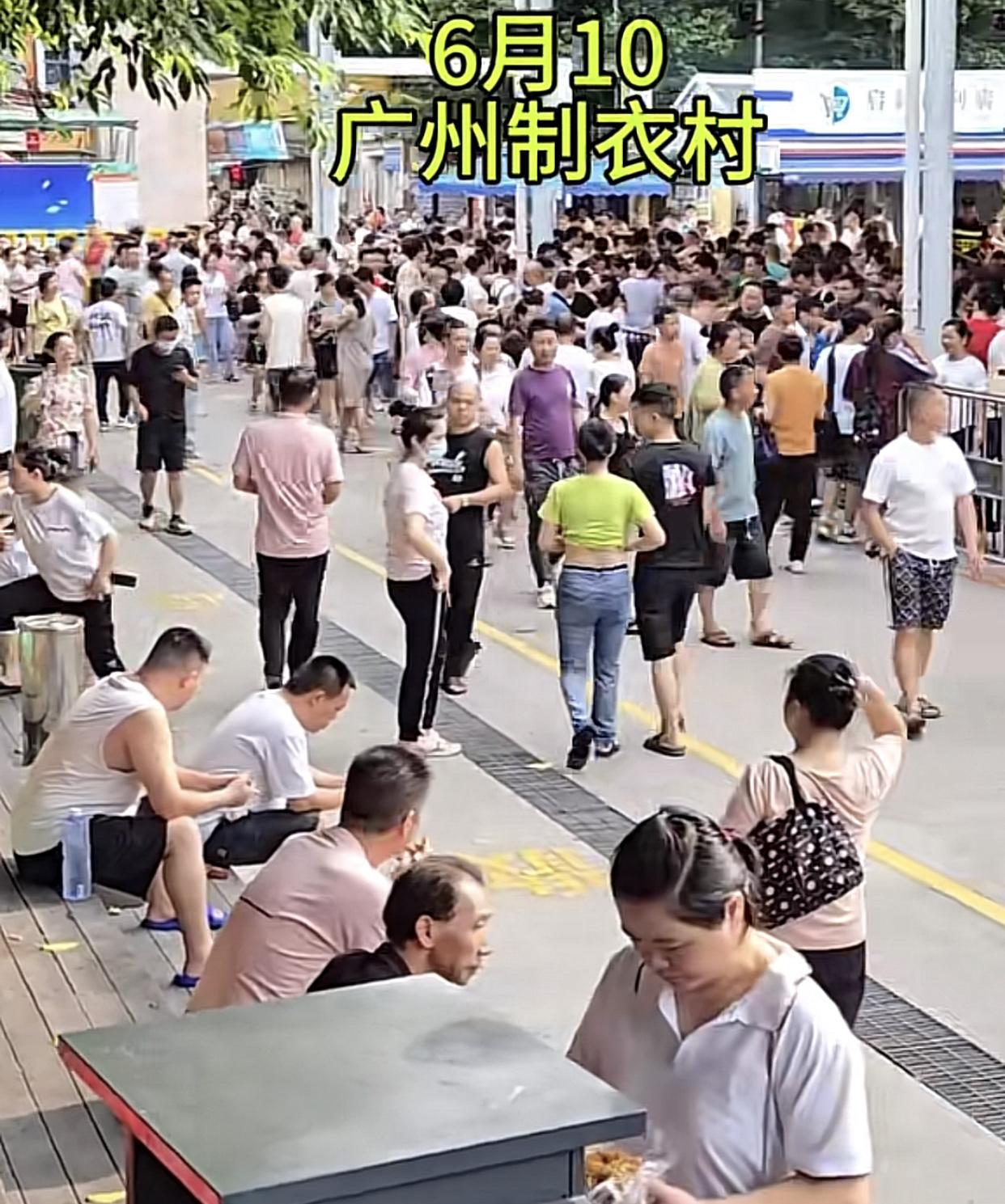 一上海人说：上海不适合普通人去，广州珠三角才是打工人的目的地，而上海，是有文化的