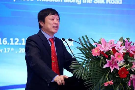 时隔100天
胡锡进被神秘禁言后再度回归
看他在微博说了啥

老胡今天去河北大厂