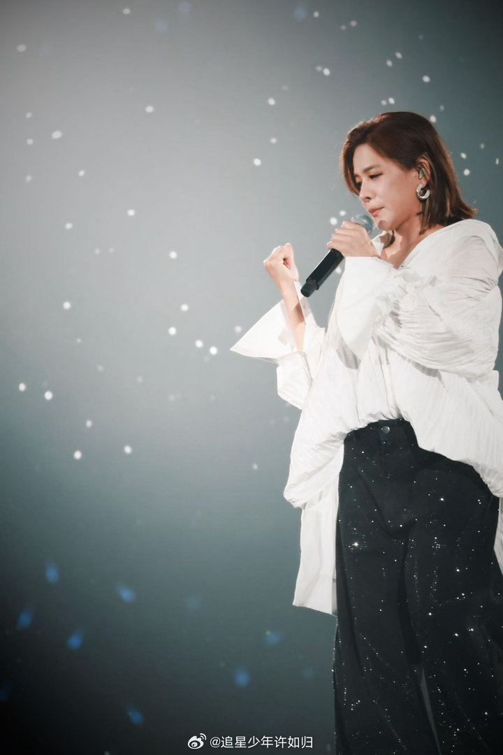 江美琪杭州演唱会将预售江美琪打造了香氛演唱会7月27日下午两点开启抢票通道，距离