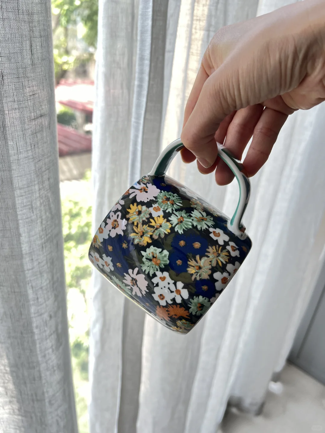 一只超高颜值的小花杯