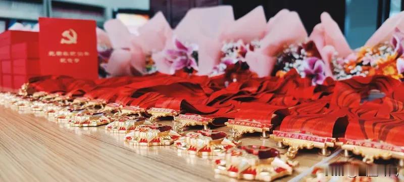 我新发布的内容被官方推荐啦！👍你也快来发布一条吧！带