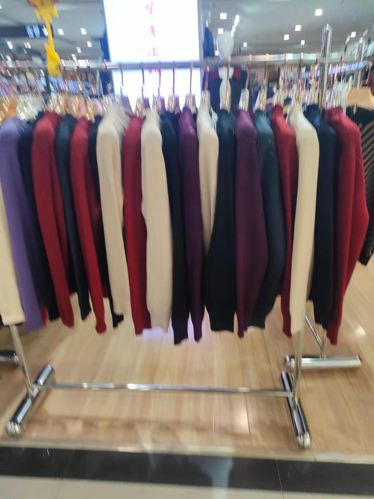 风里雨里店里等🌹🌹