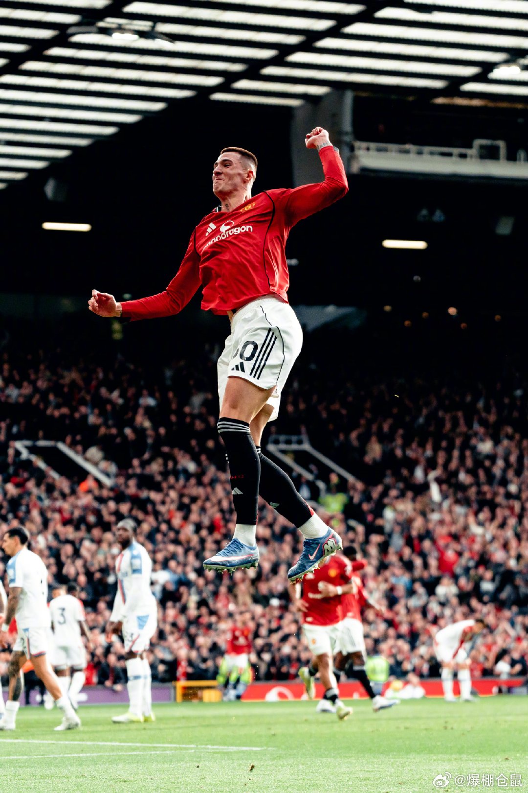 【曼联2比1水晶宫，看完全场的同学们来个四字成语！】英超