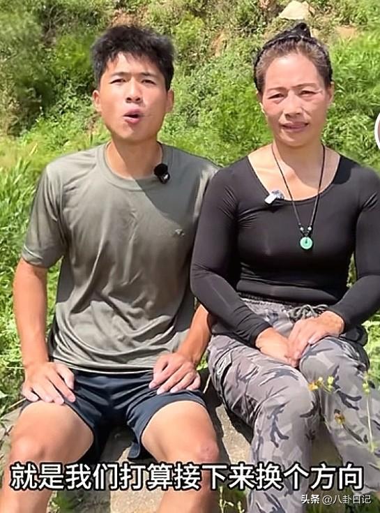 海军说接下来他想换个方向，去山里和村里收购当地土特产来卖，他说他也谈不上公益助农