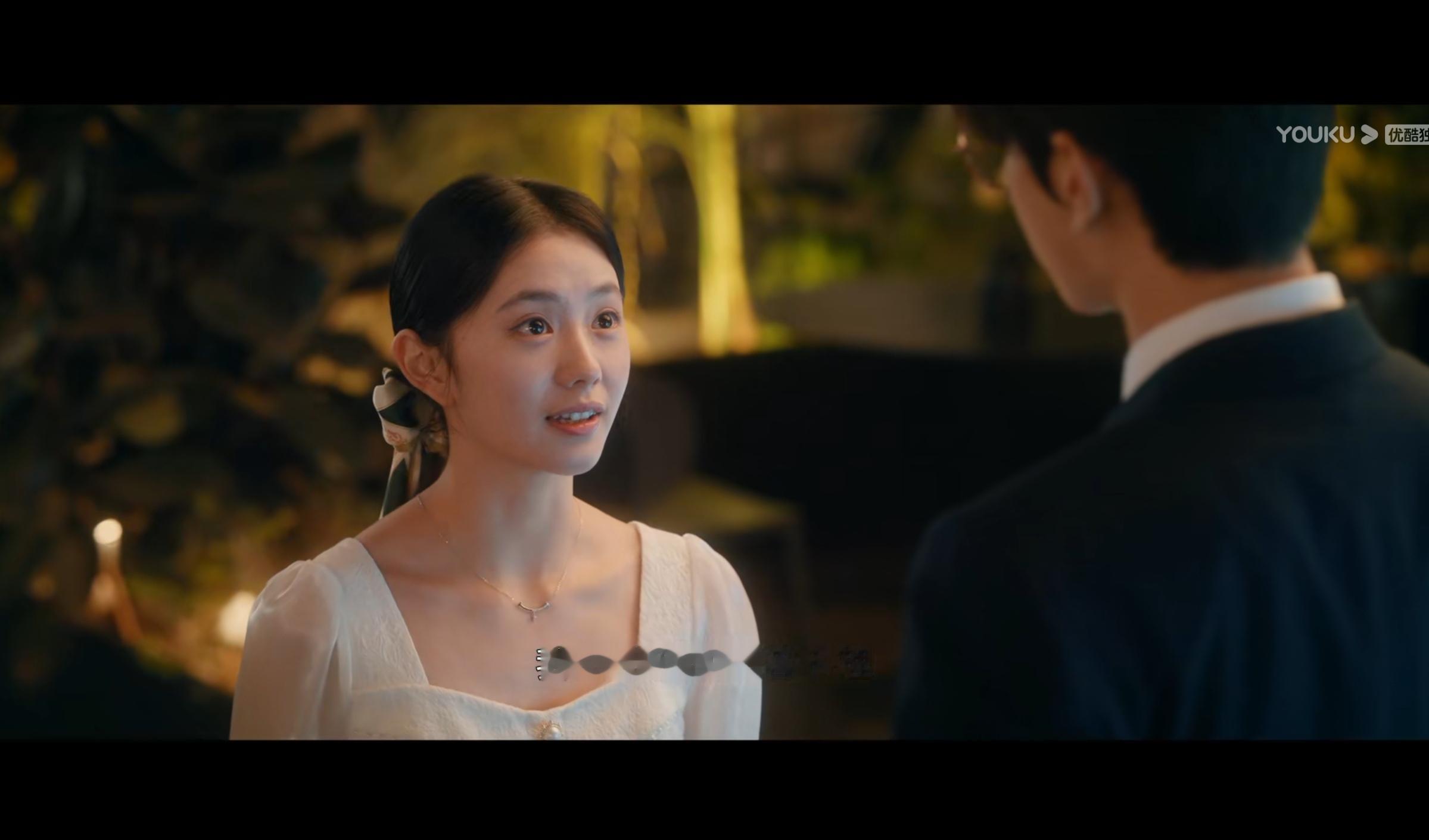 “我只对傻缺爱搭不理。”                       ——《脱轨