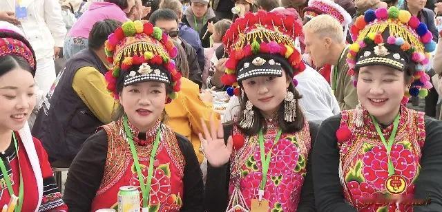 📍2026年大理“三月街”民族节太让人惊喜了！三月街年街宴吃货的天堂！[笑哭]