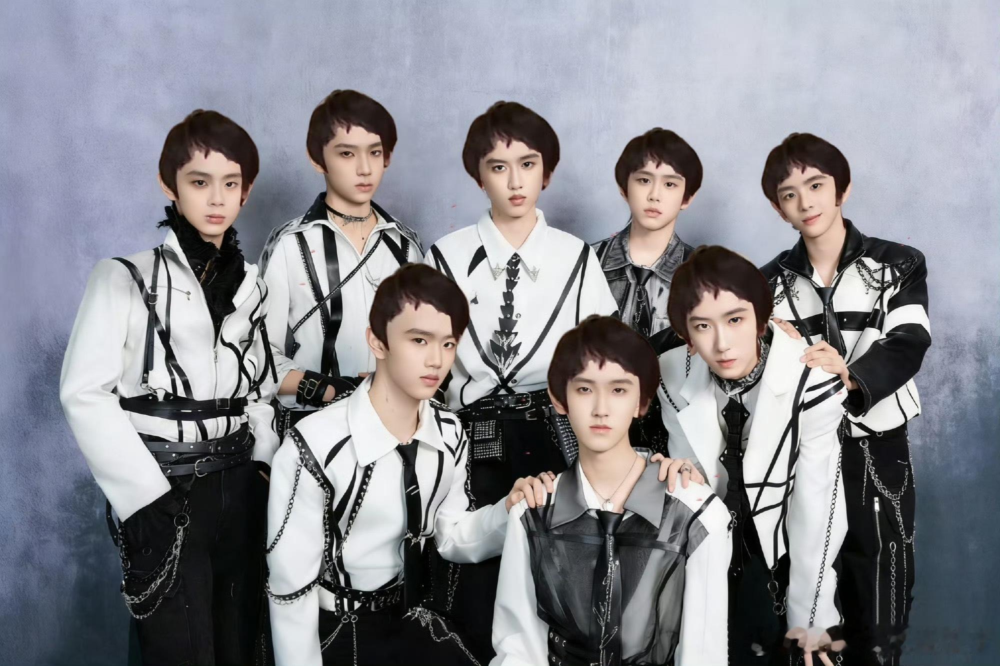 tg 封建大家族的规矩：人人都得有 