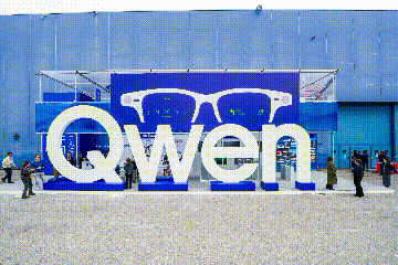 原来语言不通真的不影响交流千问AI眼镜一键解锁跨国对话，语言不通也能随心交流，打