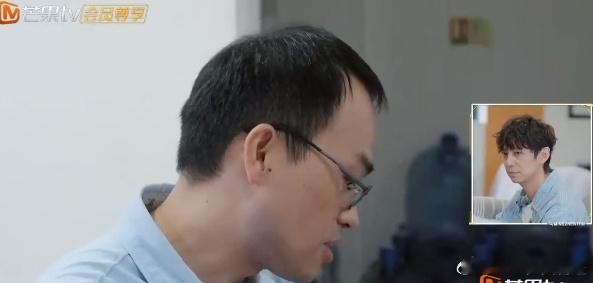 何炅 脉象有力  从何炅中医把脉诊断结果为非常健康、脉象有力可以看出，他平时肯定